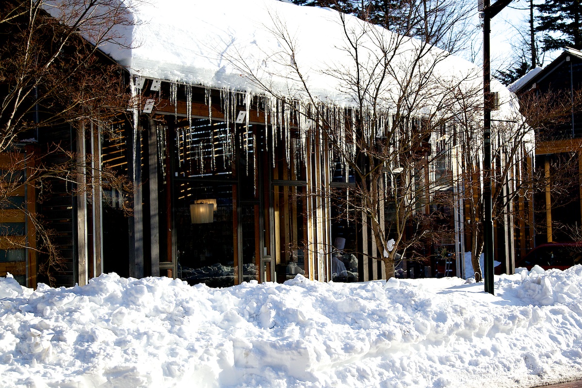 雪の街、軽井沢｜長野県 旧軽井沢 つるや旅館｜軽井沢の老舗旅館